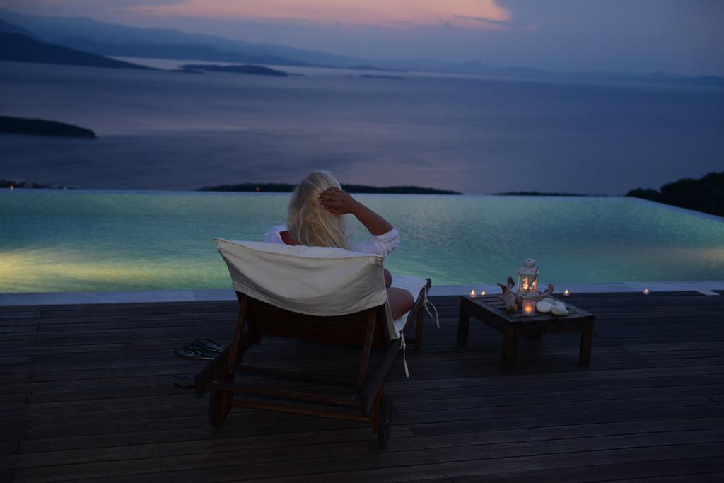 Esperos Suites & Villas 拉夫科斯 外观 照片